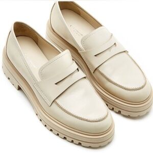 NEW! La Canadienne Reece Platform Penny Loafer - Size 40 ✈️